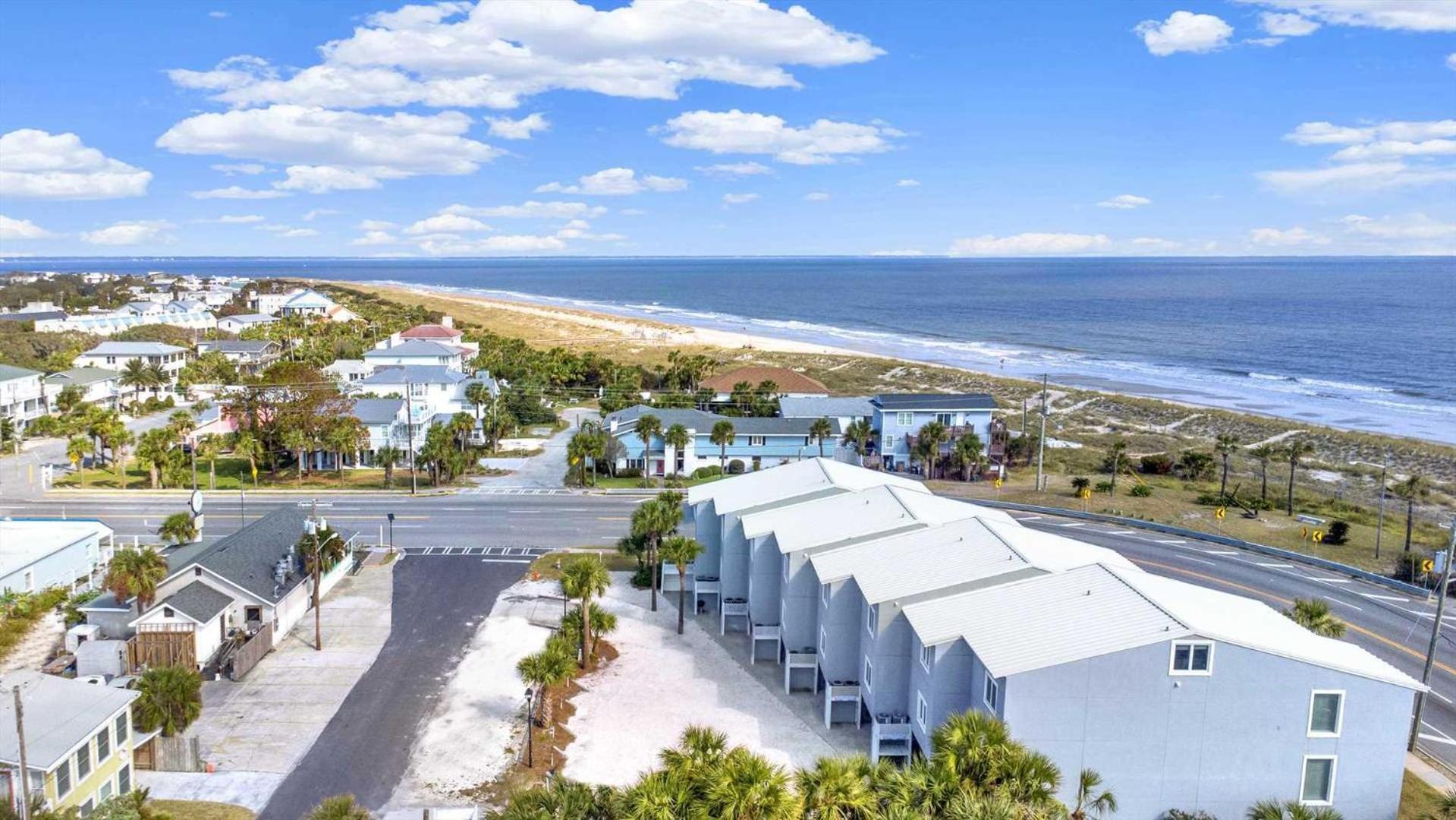 Beach Point Villas Unit E Тайби Айлънд Екстериор снимка