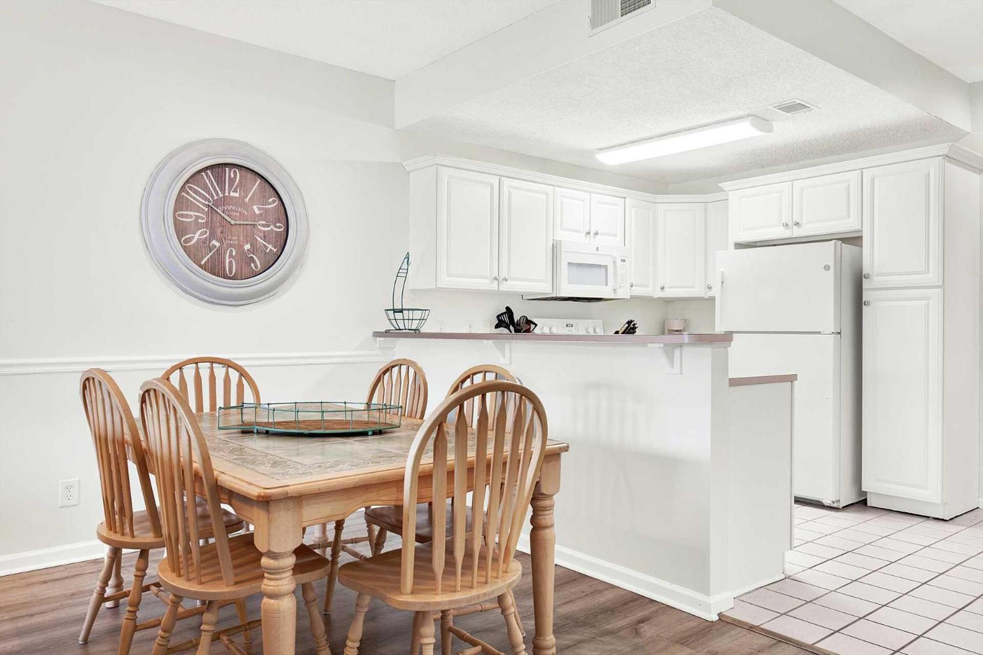 Beach Point Villas Unit E Тайби Айлънд Екстериор снимка