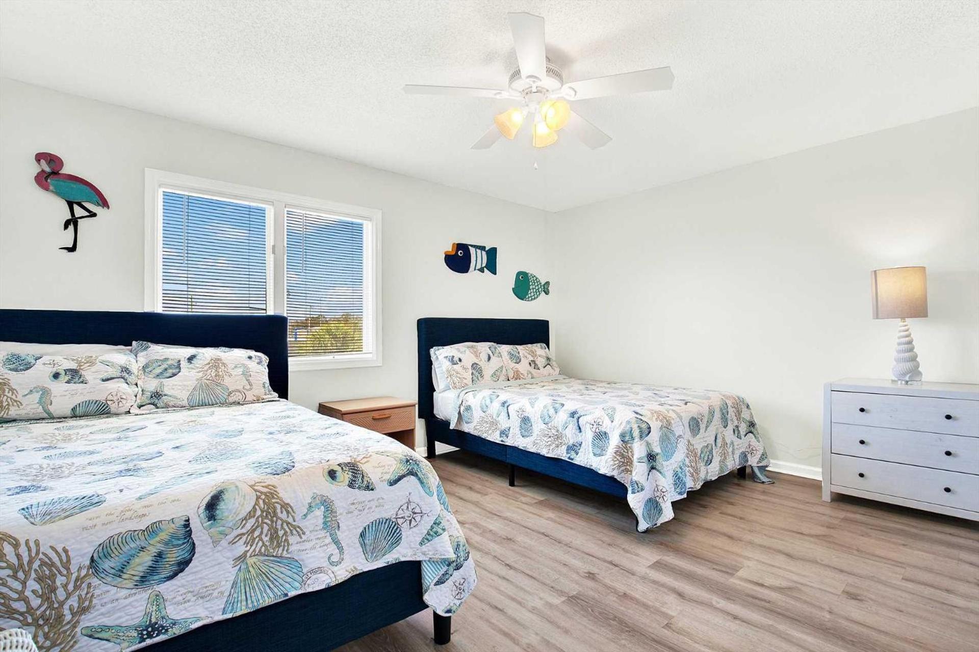 Beach Point Villas Unit E Тайби Айлънд Екстериор снимка