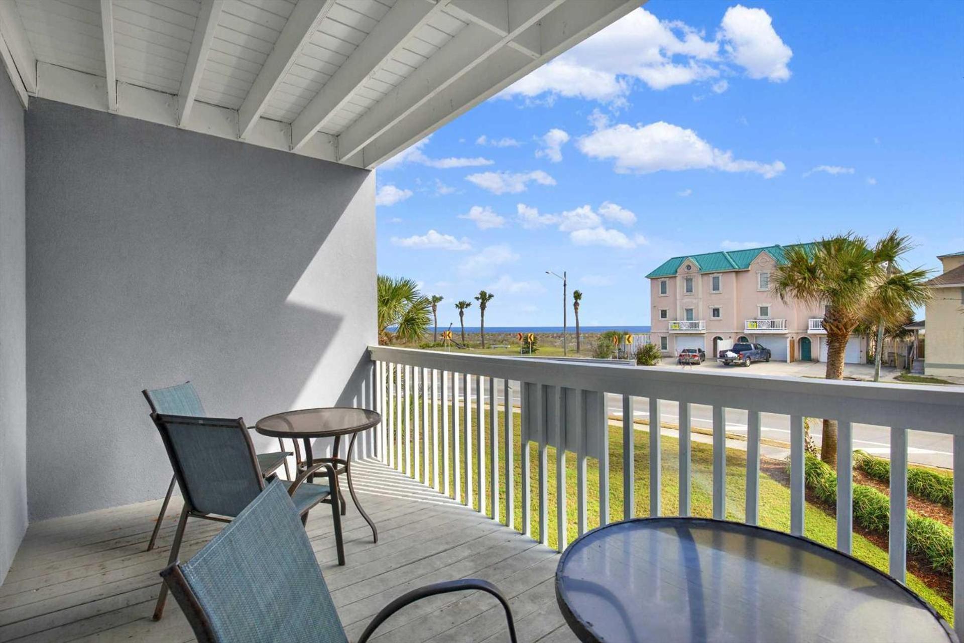 Beach Point Villas Unit E Тайби Айлънд Екстериор снимка